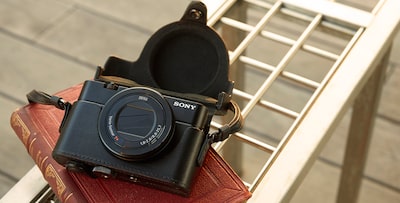 LCJ-RXF | Sony Middle East