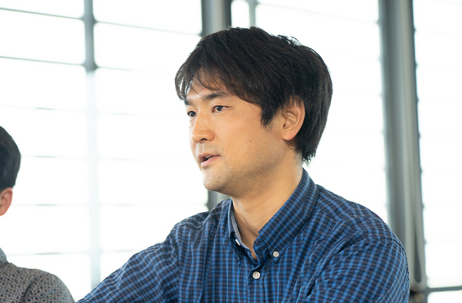 インタビュー風景の写真