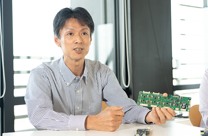 インタビュー風景の写真